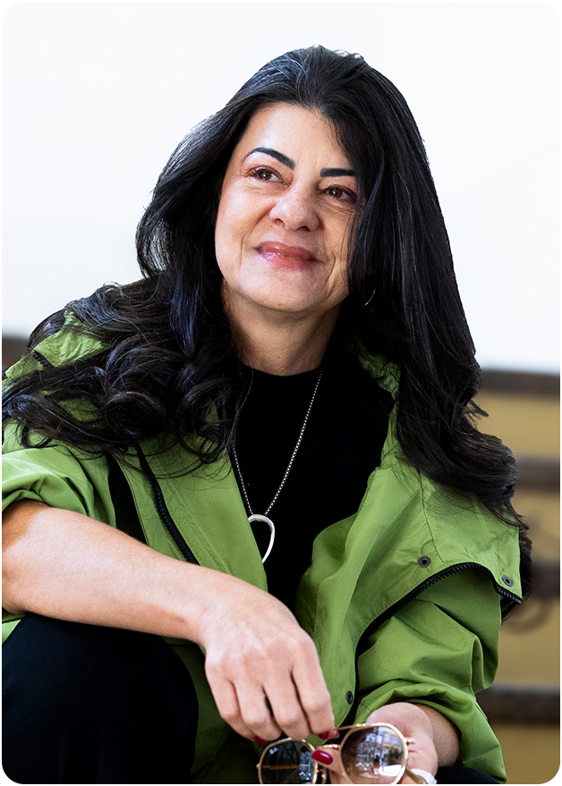 Retrato de Andrea Francomano, criadora da Apometria Sistêmica